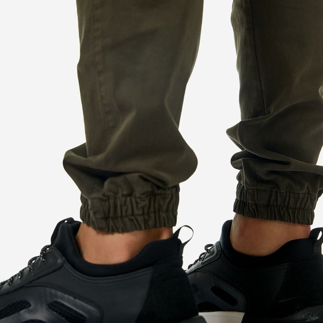 21501-448-17-oil_004